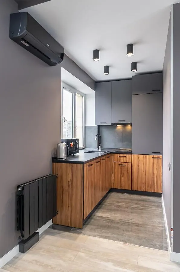 Luxrent Apartments On Lesi Ukrainki - Kiev אוקראינה