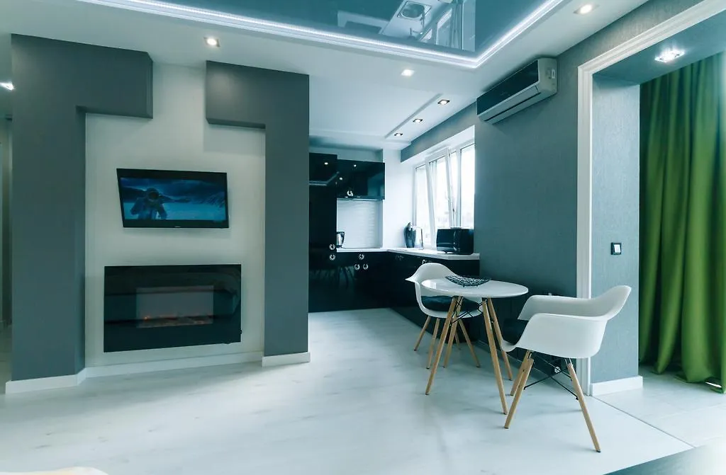 Luxrent Apartments On Lesi Ukrainki - Kiev  קייב