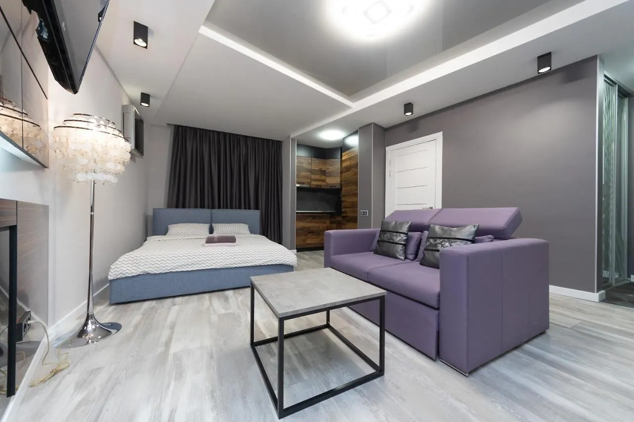 Luxrent Apartments On Lesi Ukrainki - Kiev  Kyiv